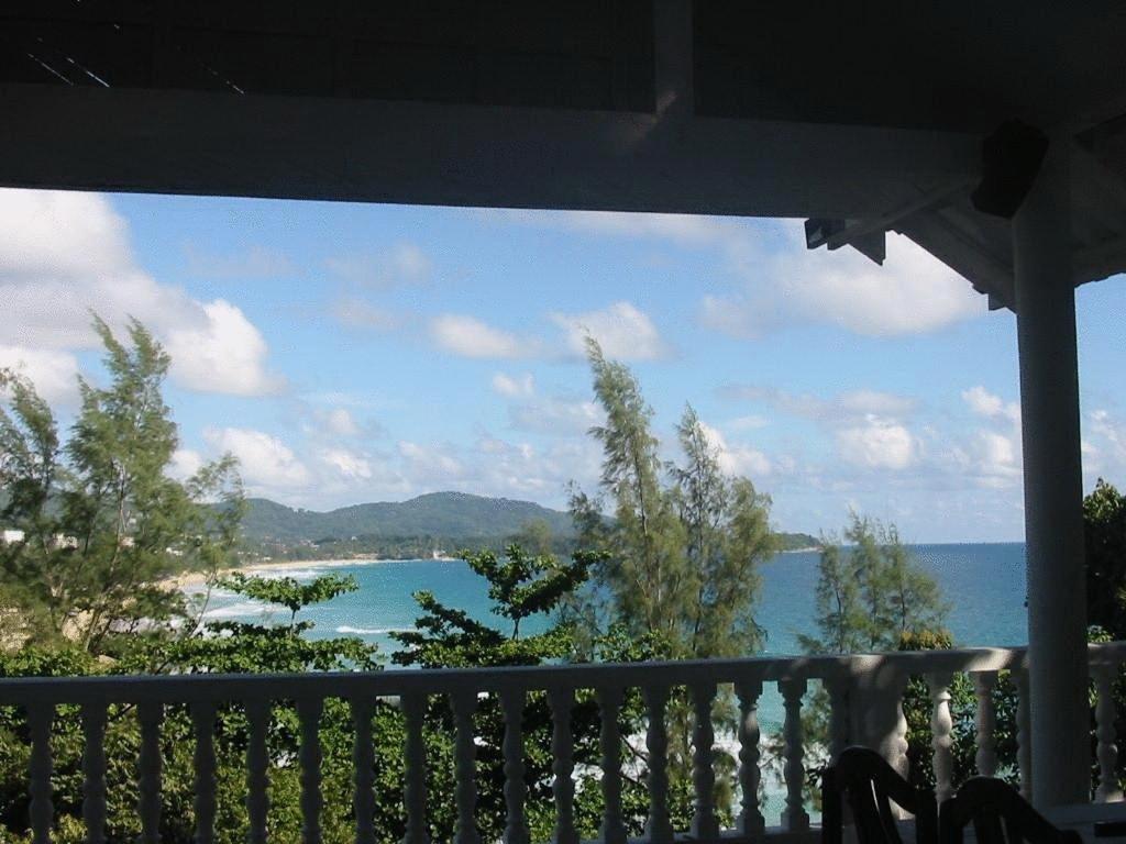Karon Cliff Contemporary Boutique Bungalows Hotel Екстериор снимка